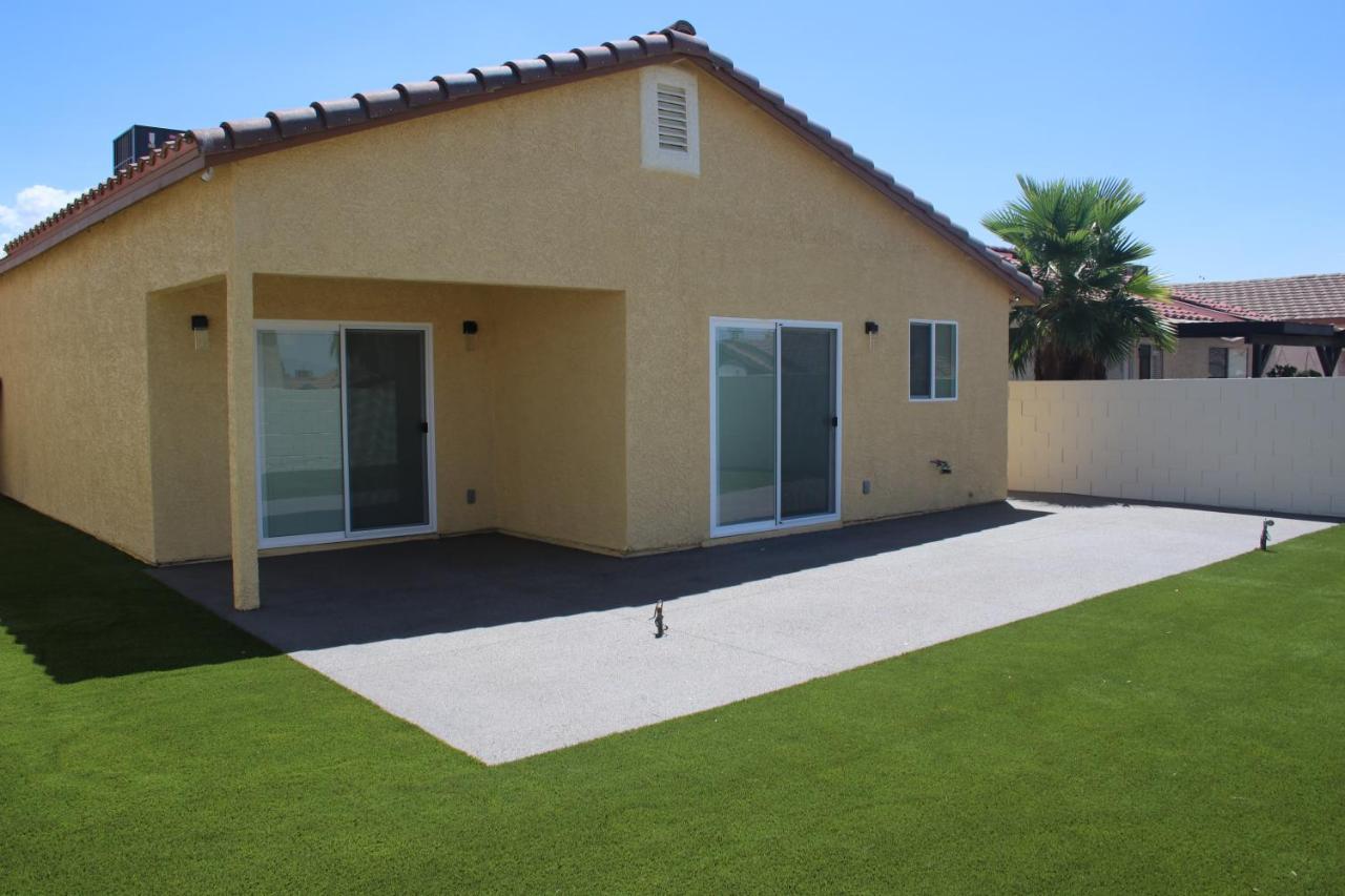 ヘンダーソン Newly Remodeled Family Friendly 3B/2B Houseヴィラ エクステリア 写真