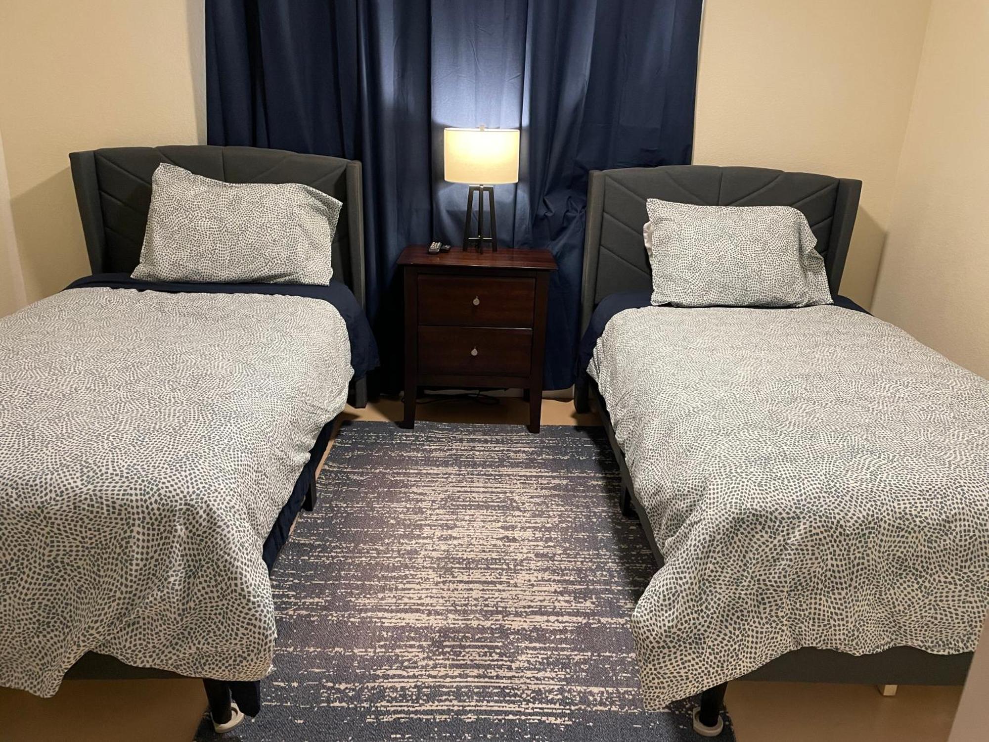 ヘンダーソン Newly Remodeled Family Friendly 3B/2B Houseヴィラ エクステリア 写真